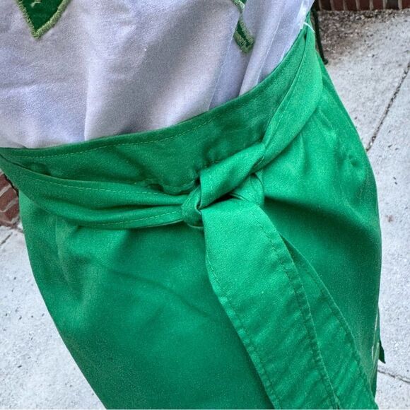 Vintage Green Embroidered wrap Skirt and top - Picture 6 of 7